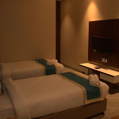 Hotel Tanisha Kishanganj Exterior foto